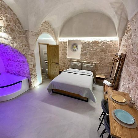 Primus Suite Ceglie Messapica Exterior foto