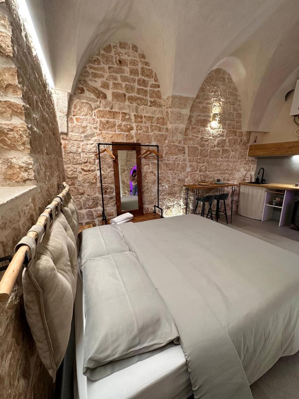 Primus Suite Ceglie Messapica Exterior foto